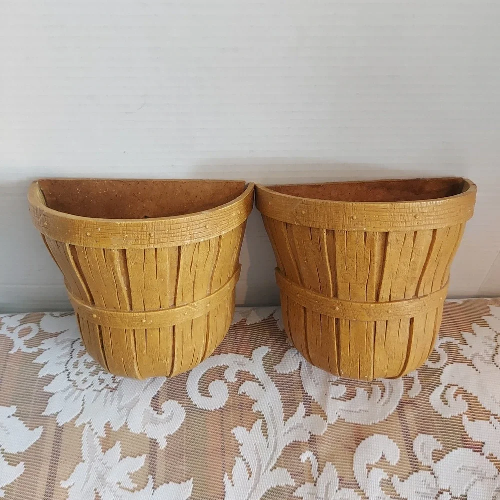 Homco 6096 Vintage 1989 Faux Wood Basket Wall Pockets Tan Set of 2 Farmhouse